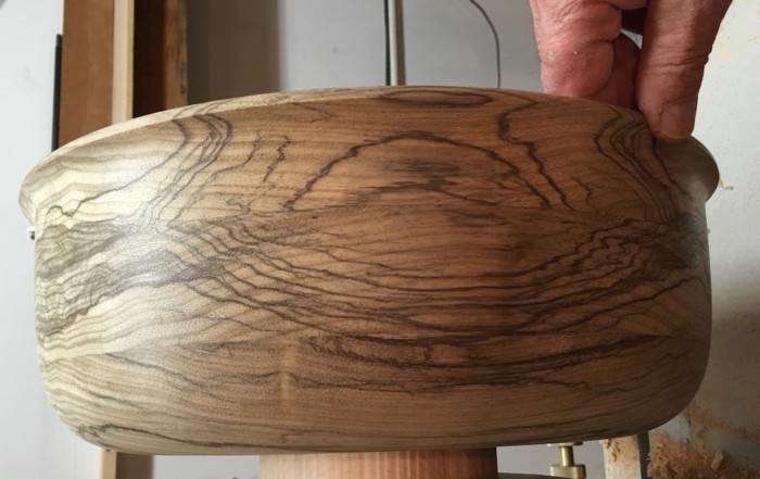 wood grain bowl